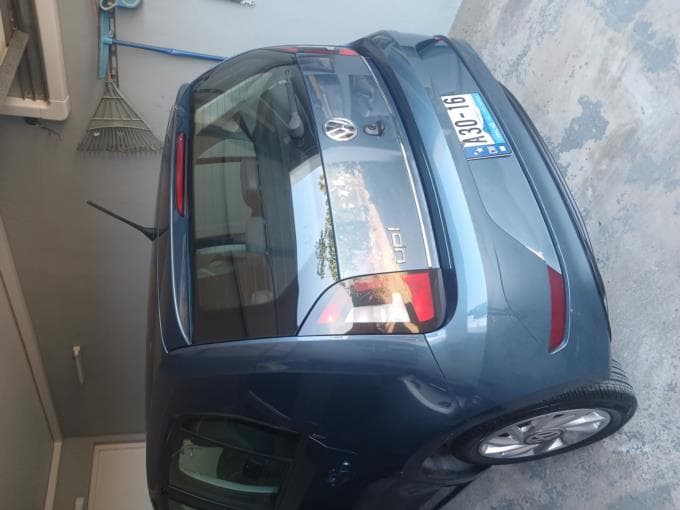 Volkswagen Up photo 4
