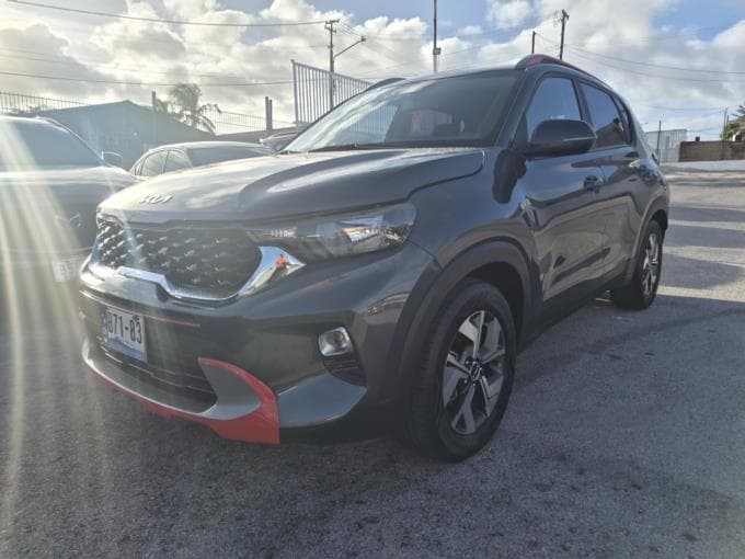 Kia Amanti 4