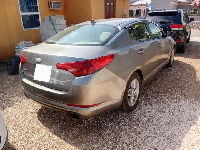 Kia Optima photo 2