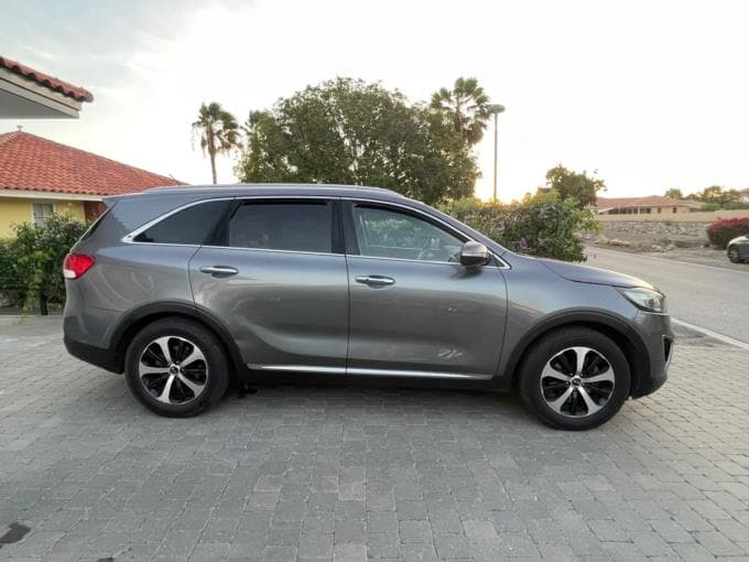 Kia Sorento 7 SEATER photo 3