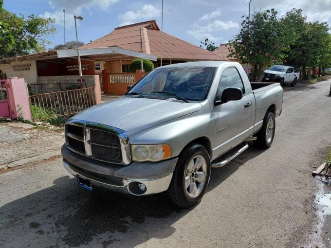 Dodge Ram V6