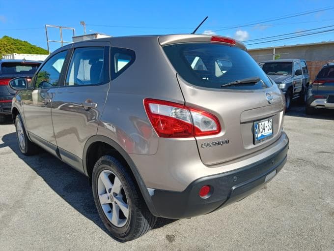 Nissan Qashqai 4 photo 2