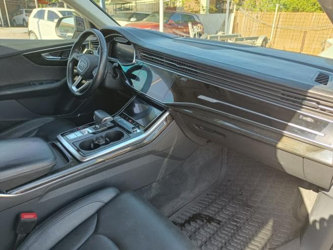 Audi Q8 6 photo 3