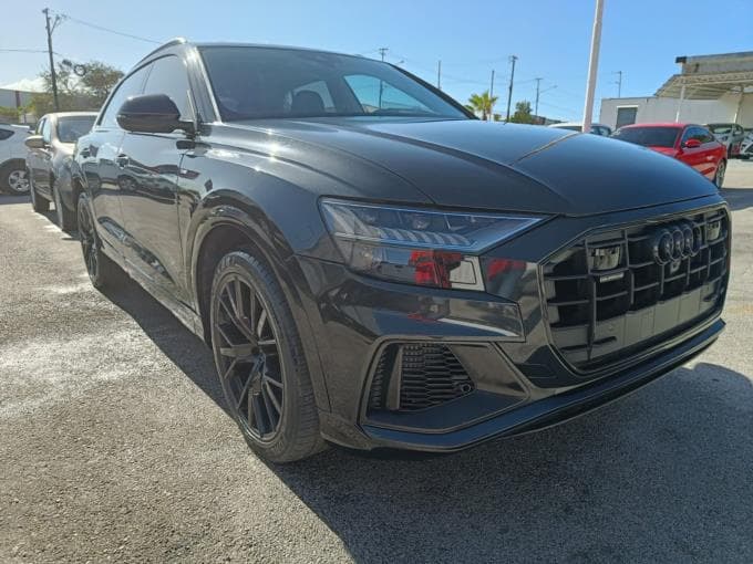Audi Q8 6 photo 2