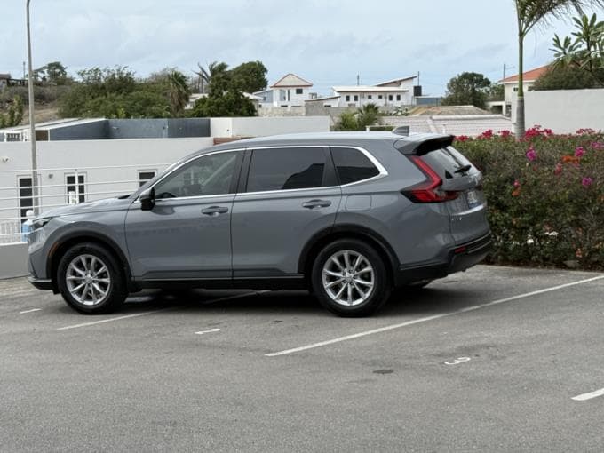 Honda CR-V photo 3