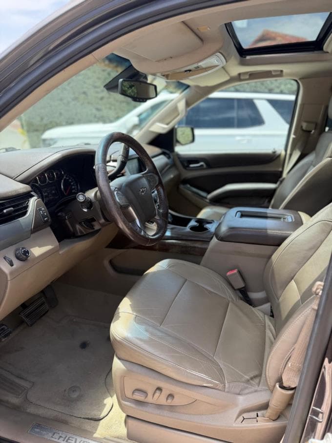Chevrolet Tahoe photo 4