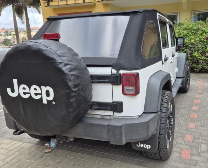 Jeep Wrangler photo 4